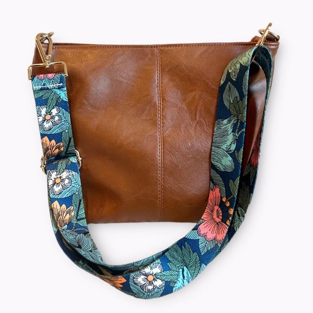 Brown Medium Size Faux Leather Zipper Hobo Handbag